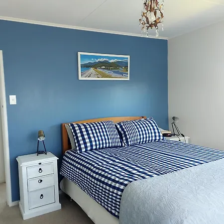 Three Doors Whole 3Bdr Home Central Motueka Exterior photo