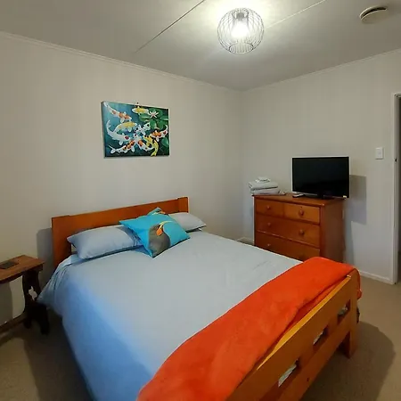 Three Doors Whole 3Bdr Home Central Motueka Exterior photo